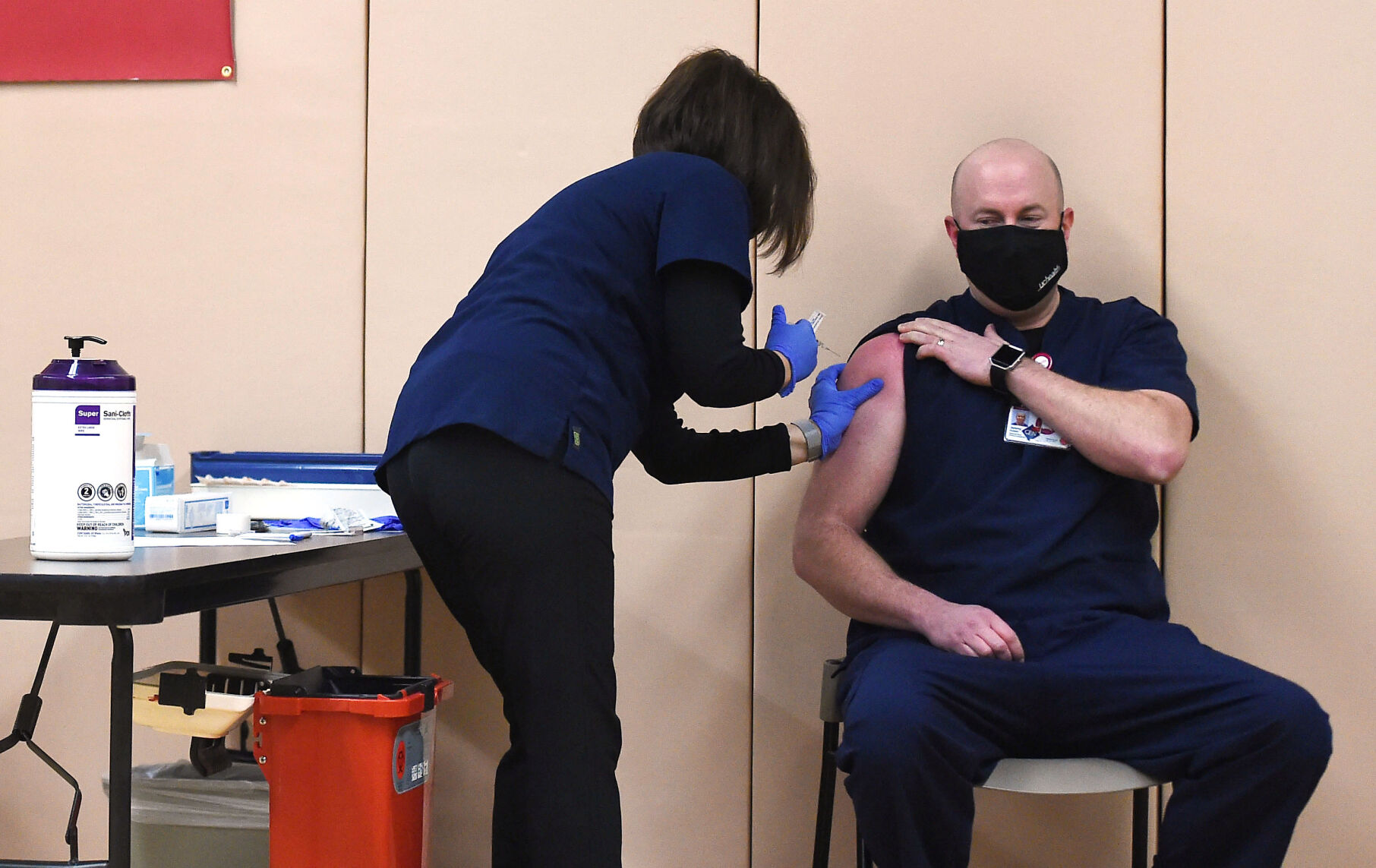 121420-news-vaccine 03.JPG
